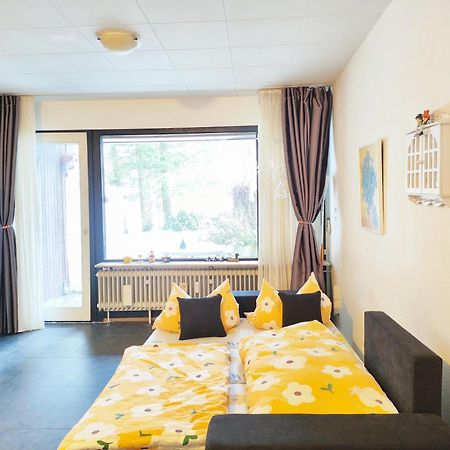 Ferienwohnung Schoene Wohnung 2D-Gebaeude Mit Mini-Garten Schönwald Bagian luar foto