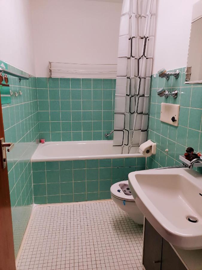 Ferienwohnung Schoene Wohnung 2D-Gebaeude Mit Mini-Garten Schönwald Bagian luar foto